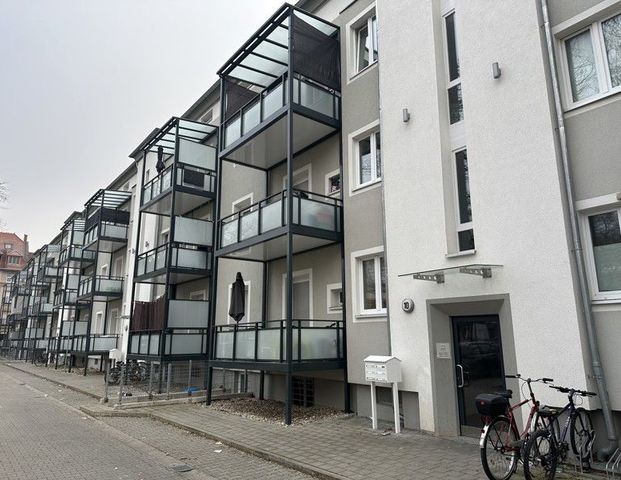 Wir sanieren für Sie eine schöne 3 Zimmer Wohnung ! - Foto 1