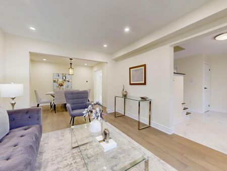 For Lease - 27 Penny Crescent, Markham, Ontario - Photo 5
