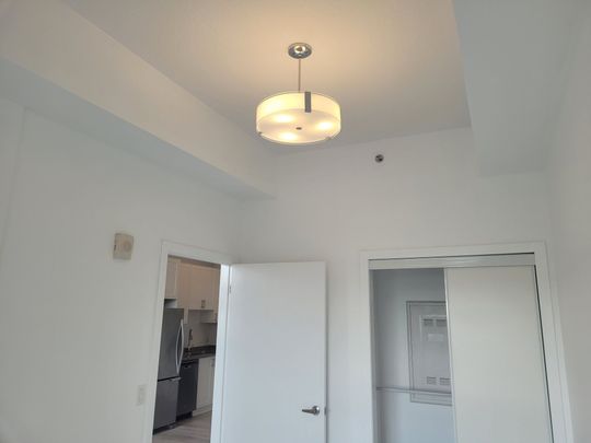 For Lease - 2490 Old Bronte Road Unit# 807, Oakville, Ontario - Photo 1