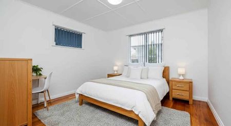 Centrally Located in Desirable New Windsor! - Photo 4