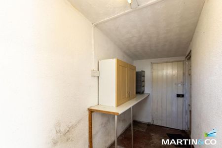 2 bedroom end of terrace house to rent - Photo 4