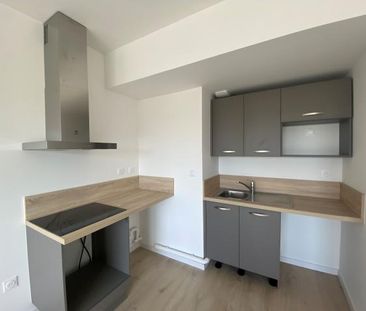 Location Appartement 2 pièces 44m² FLEURY SUR ORNE 14123 - Photo 4