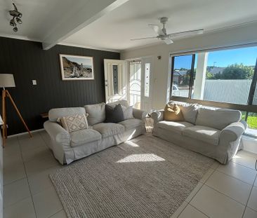 4-bedroom shared house, Murtha Drive - Photo 3