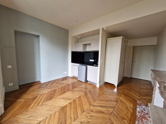 Location Appartement 1 pièce 21m² - Photo 1