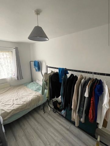 Room in a Shared House, Orange Grove, E11 - Photo 2