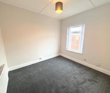 52 Oakdene Parade, Belfast, BT4 1LB - Photo 5