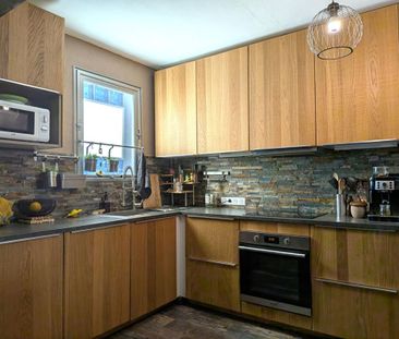 Location Appartement 3 pièces 60m² HYERES 83400 - Photo 6