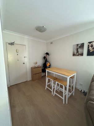Randwick - Photo 1