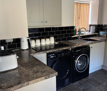 3 bedroom barn conversion to rent - Photo 2