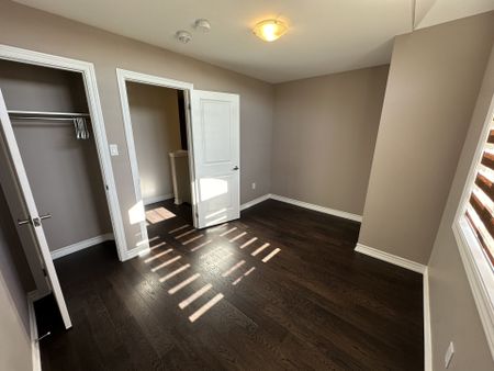 For Lease - 102 Jewel Street, Blue Mountains, Ontario - Photo 4