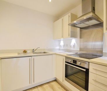 1 bedroom flat to rent - Photo 4