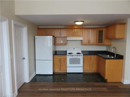 For Lease - 58 JARVIS Street Unit# 203, Fort Erie, Ontario - Photo 5