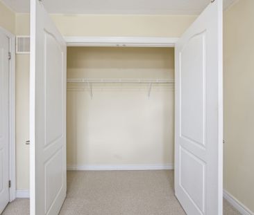 For Lease - 90 Sky Harbour Drive, Brampton, Ontario - Photo 5