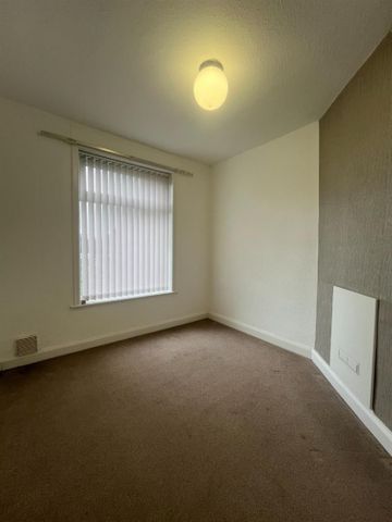 New Road, Littleborough, Rochdale , OL15 8PL - Photo 2