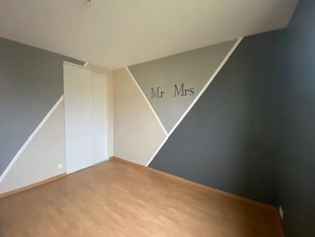 Location Appartement 3 pièces 68m² GUILHERAND GRANGES 07500 - Photo 5