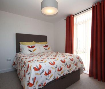 2 bedroom apartment to rent - Photo 4