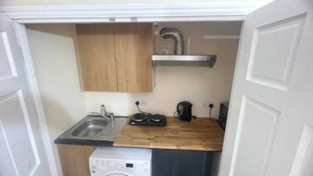 Maconochies Road, Mudchute - Photo 1