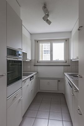 MIETEN OHNE KAUTION - Schönes Wohnen mit Weitsicht im 7. OG - Photo 1