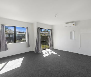 A CUTE HOME - Photo 3