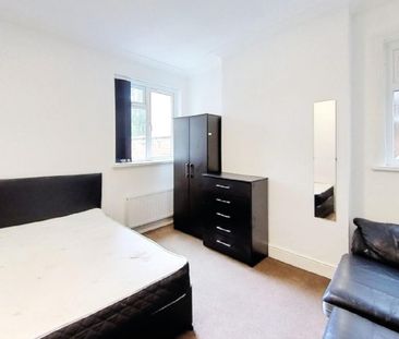 Queens Road, Leicester - Photo 2