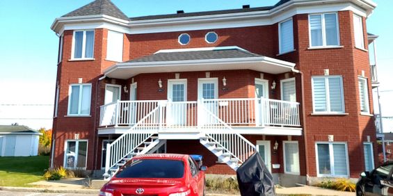 Grand 4.5 Climatisé à Louer, St-Nicolas - Photo 3