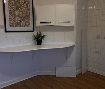 2 Bed Flat, London Road, G32 - Photo 3