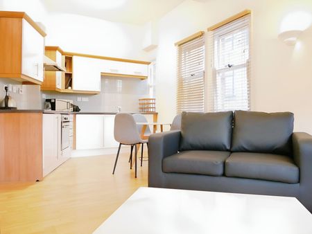 1 bedroom apartment to rent - Photo 4