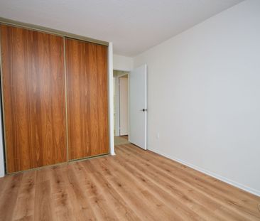 For Lease - 1025 Richmond Road Unit# 607, Woodroffe, Ontario - Photo 3