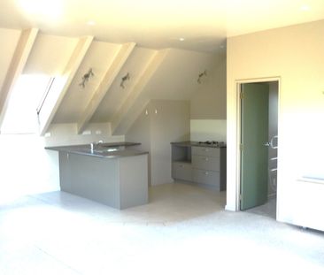 RURAL LIFESTYLE- URBAN FRINGE, FOUR BEDROOMS + ROOM FOR GRANNY! - Photo 4