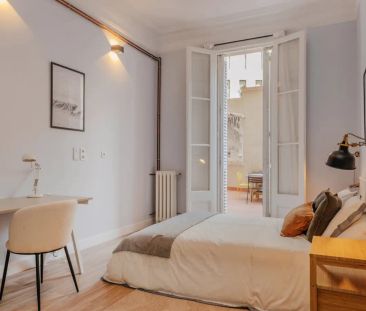 Room in a shared 7-bedroom apartment for rent in la Dreta de l'Eixa... - Photo 5