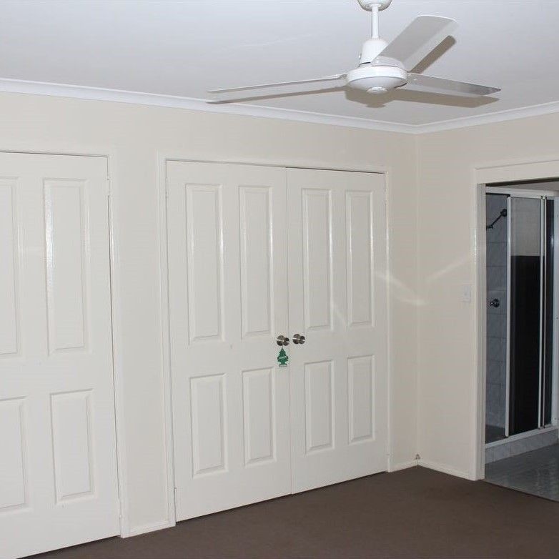 5 Sheridan Crescent - Photo 1