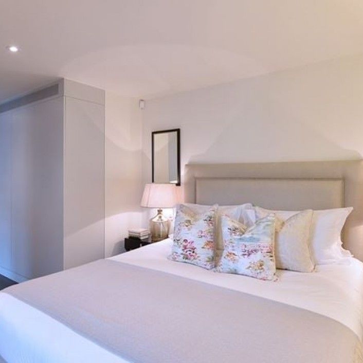 Duke Street, Mayfair, London, W1K - Photo 1