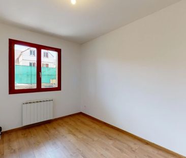 Location Maison 3 pièces 70 m2 à Pontault-Combault - Photo 2