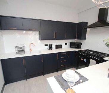 Sefton Terrace, Beeston, LS11 - Photo 3