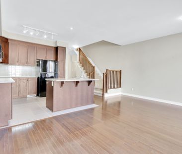 For Lease - 2093 Helene Campbell Road, Barrhaven, Ontario - Photo 4