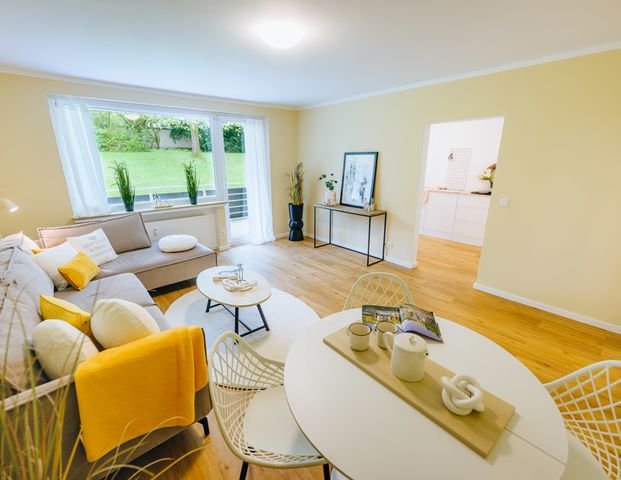 Chic renovierte 2-Zi.-Wohnung mit Garage in Citylage - Foto 1