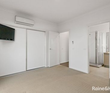 Spacious Apartment Living in a Central Location - Photo 4