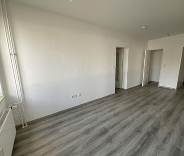 Helle 3-Zimmer-Wohnung im Hochparterre in Emden-Borsum! - Photo 6