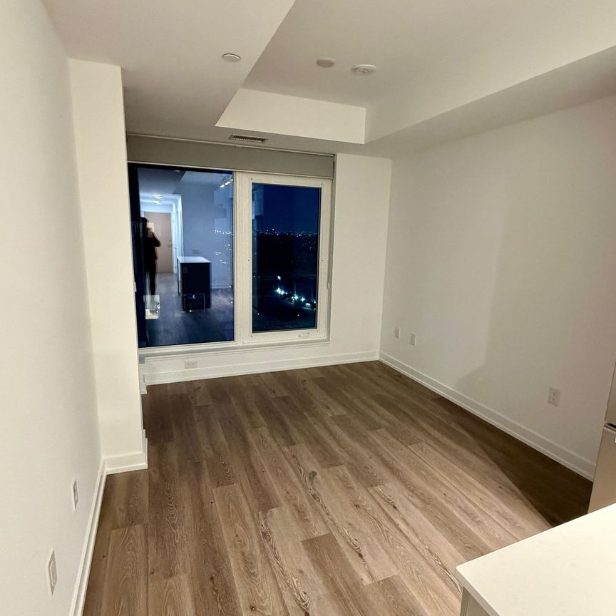 For Lease - 395 Square one Drive Unit# 1711, Mississauga, Ontario - Photo 1