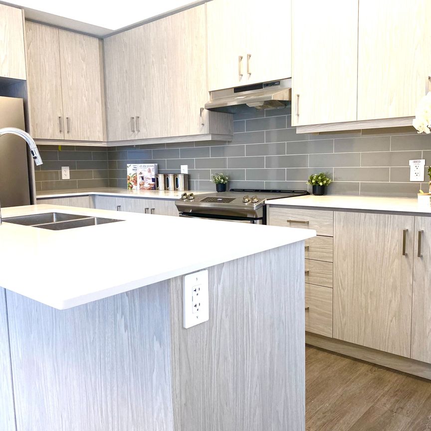 For Lease - 30 Almond Blossom Mews Unit# TH118, Vaughan, Ontario - Photo 1