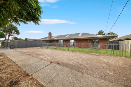 4 Penole Way, Wyndham Vale. - Photo 5