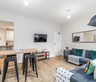 6 bedroom house to rent - Photo 3