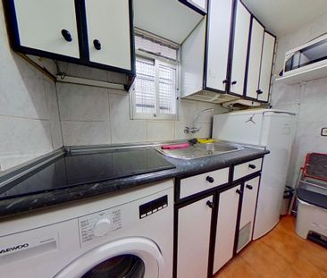 Piso de alquiler en Calle Carolinas, Bellas Vistas - Photo 3