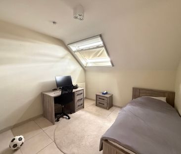 Appartement te huur in Nazareth-De Pinte met 3 slaapkamers - Photo 5