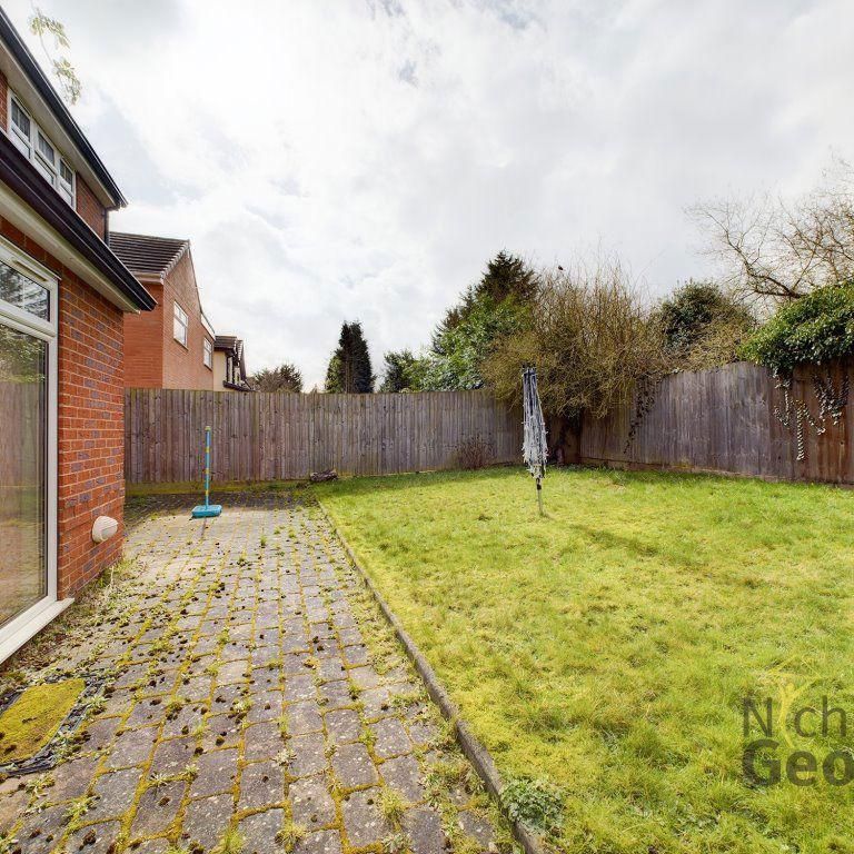 4 bedroom house to rent - Photo 1