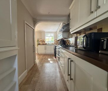 3 bedroom terraced house to rent - Photo 6