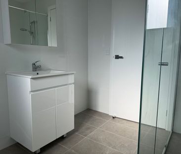 Brand New 2 Bedroom Granny Flat in Great Location! - Photo 5