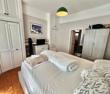 Hardwicke Road, N13, London - Photo 4