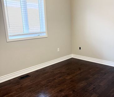 For Lease - 1261 Blencowe Crescent, Newmarket, Ontario - Photo 5