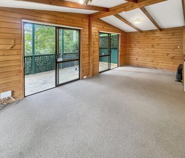 Bayview, pet negotiable - Photo 2